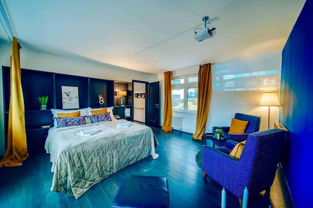 Lovely 3bd - Rooftop - Jacuzzi&sauna Apartament